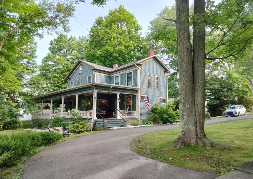 Highland House Bed & Breakfast street view