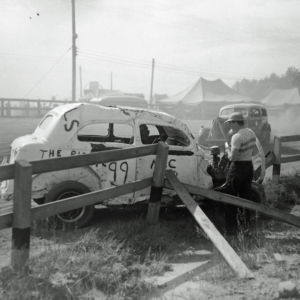 Cars crashing at the Demolition Derby